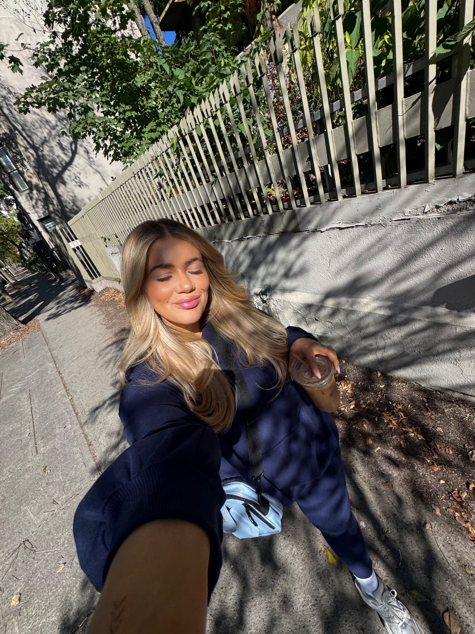 Today’s ootd! I got a few colors of these leggings from aerie🩵 I love making anything of theirs a set 

Leggings- large
Sweatshirt- XL

#LTKMidsize #LTKActive #LTKSeasonal