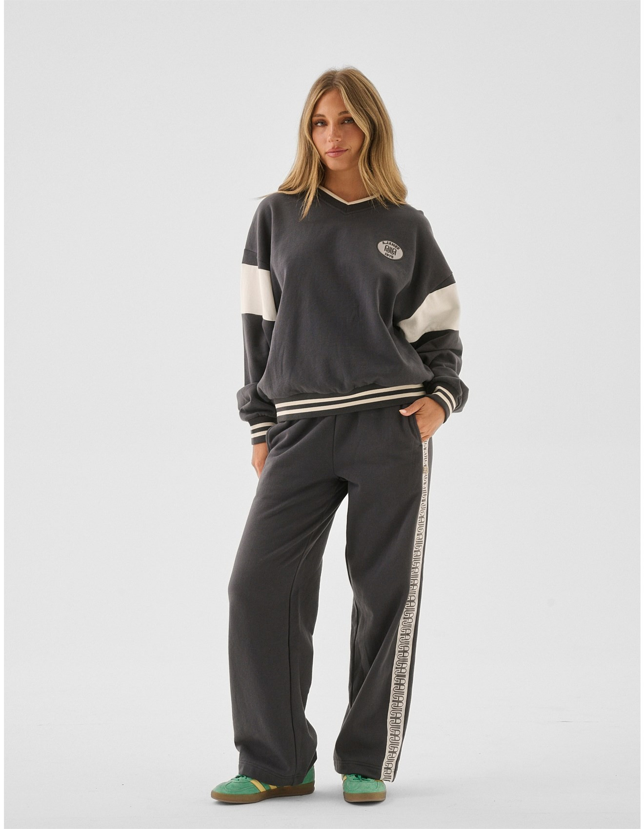 AJ Applique Sweatshirt | David Jones (Australia & New Zealand)