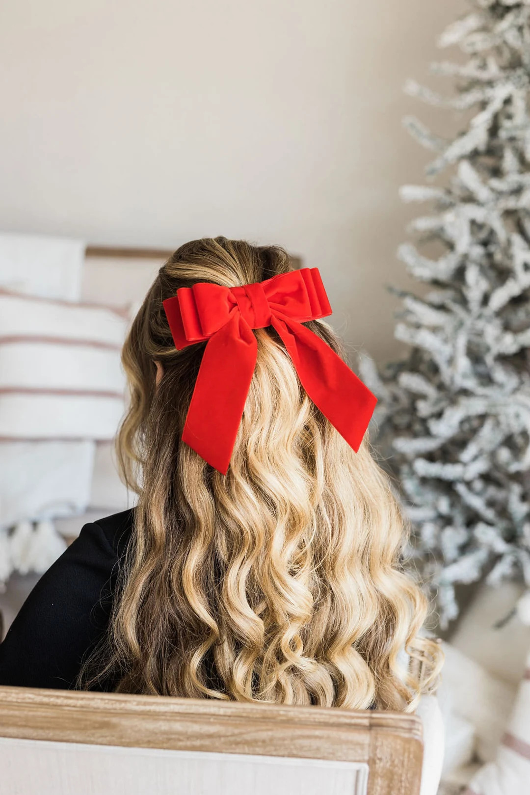 Red Oversized Velvet Hair Bow Long Ribbon Tails Bow Hair - Etsy | Etsy (US)