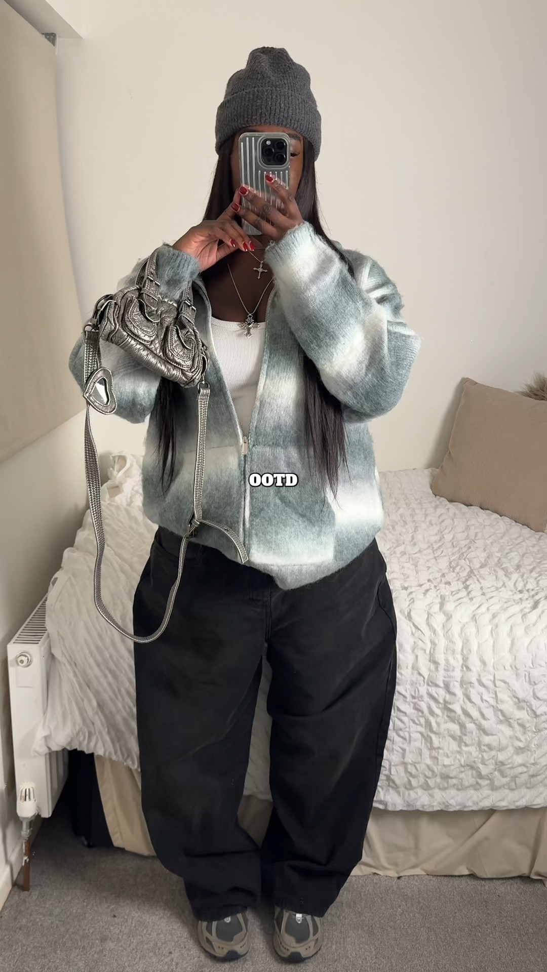 Streetwear ootd 

#LTKuk #LTKgrwm #LTKmidsize