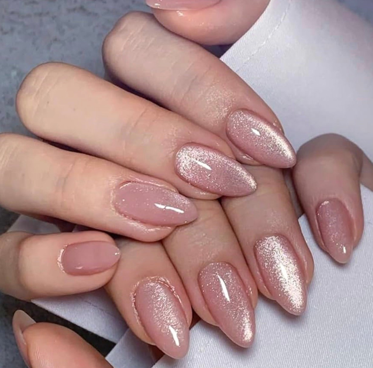 Press-on nails 