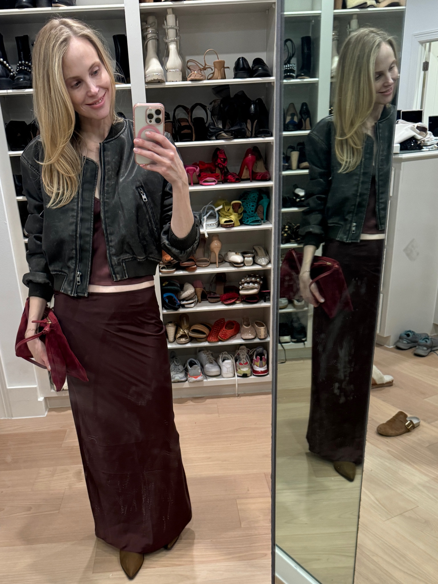 Size XS in skirt, size small in jacket, wish I had sized up to M 