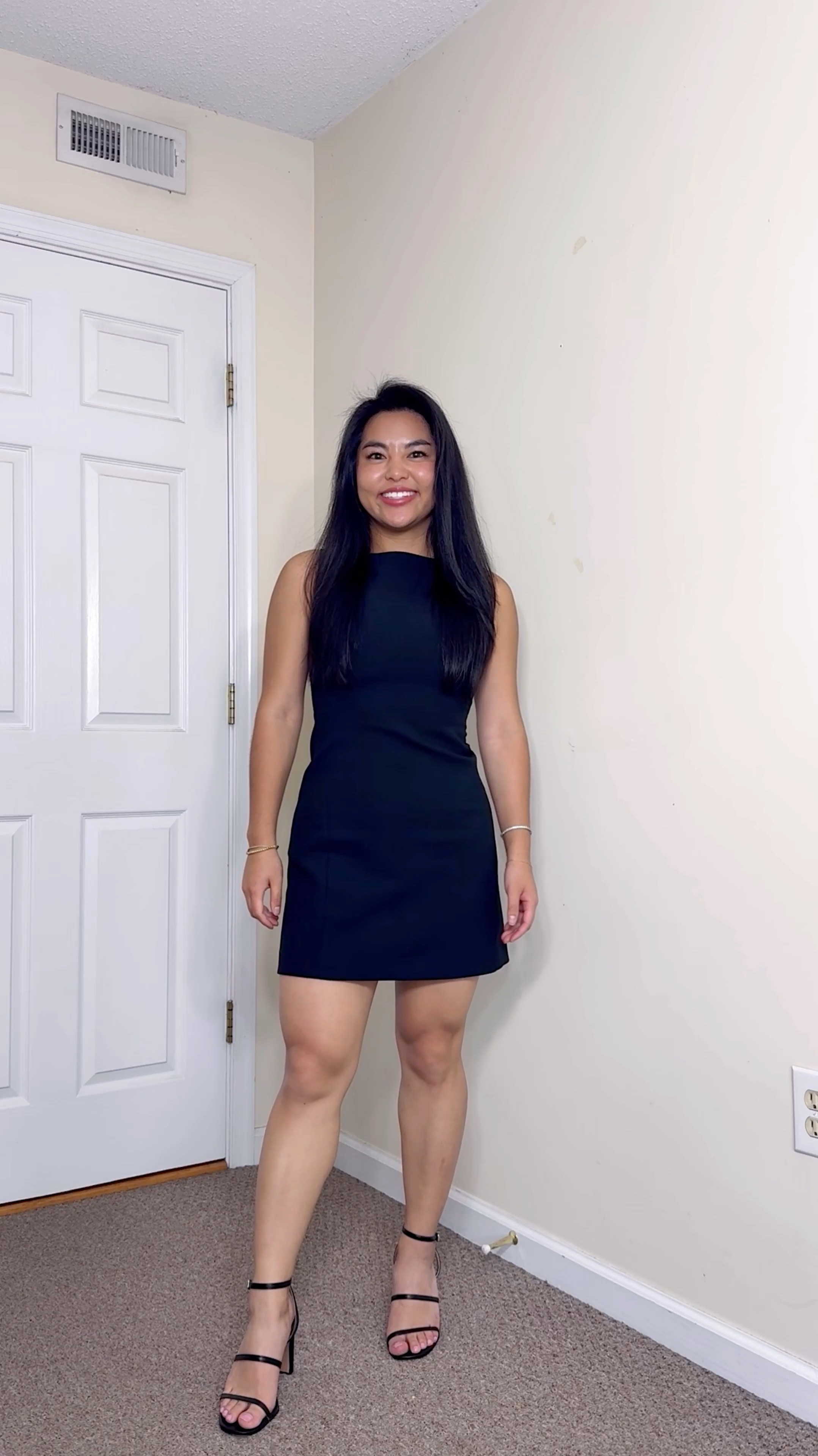 the perfect little black dress that’s petite friendly 

#LTKVideo #LTKWorkwear #LTKSeasonal