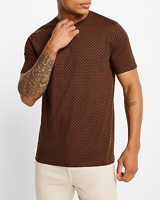 Mini Geo Print Moisture-Wicking Crew Neck T-Shirt | Express