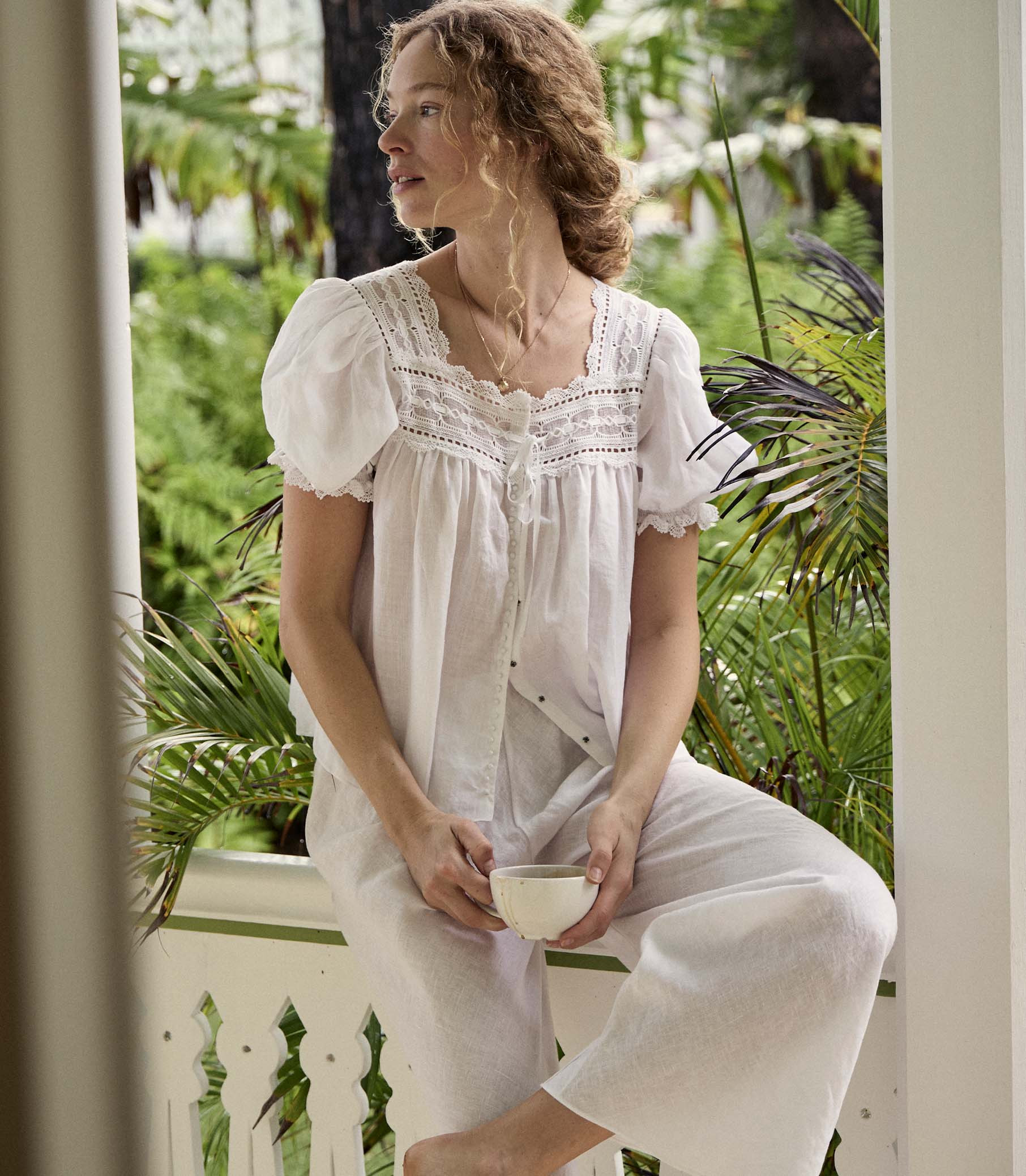 Anneth Top - Salt | DÔEN | DOEN