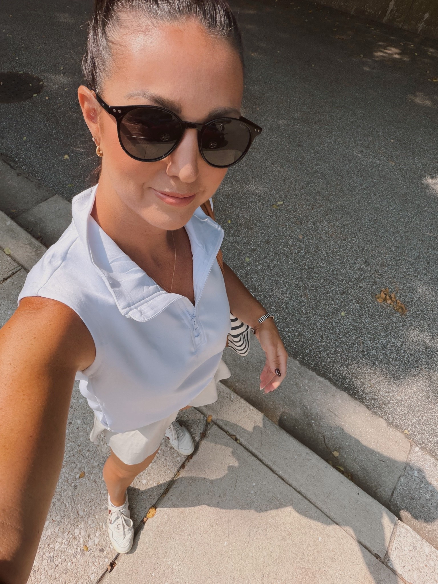 Cutest athletic collared shirt! This is such a good fit. Golf shirt or sports mom outfit.

#LTKmomlife #LTKOver40 #LTKActive