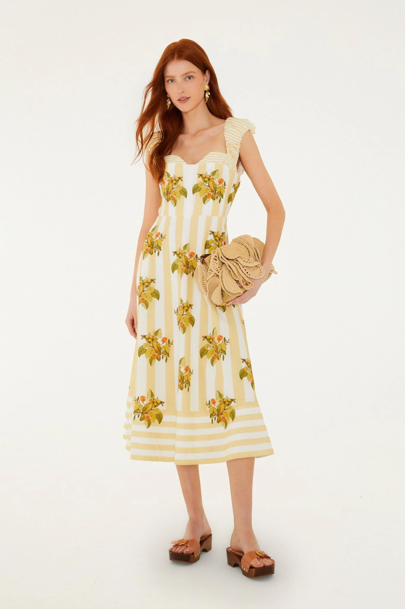 Yellow Lemon Birds Sweetheart Neck Midi Dress, LEMON BIRDS MULTICOLOR / L | FarmRio (US)