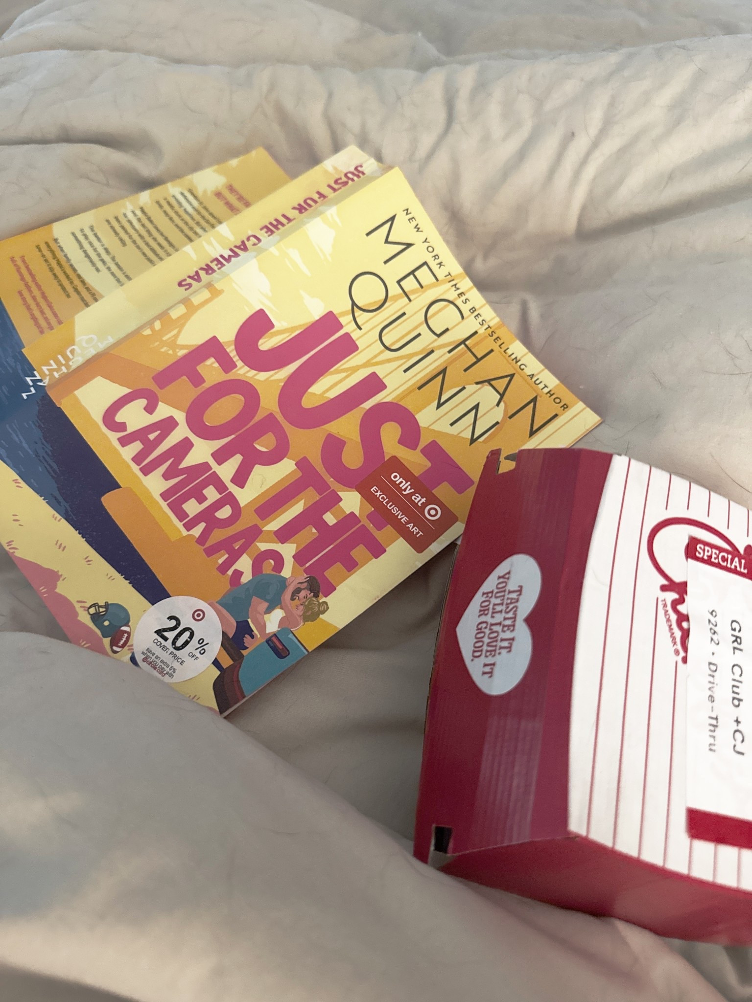 Sick in the bed. Not even done with this book yet and it’s an easy 5 ⭐️ read for me 😍