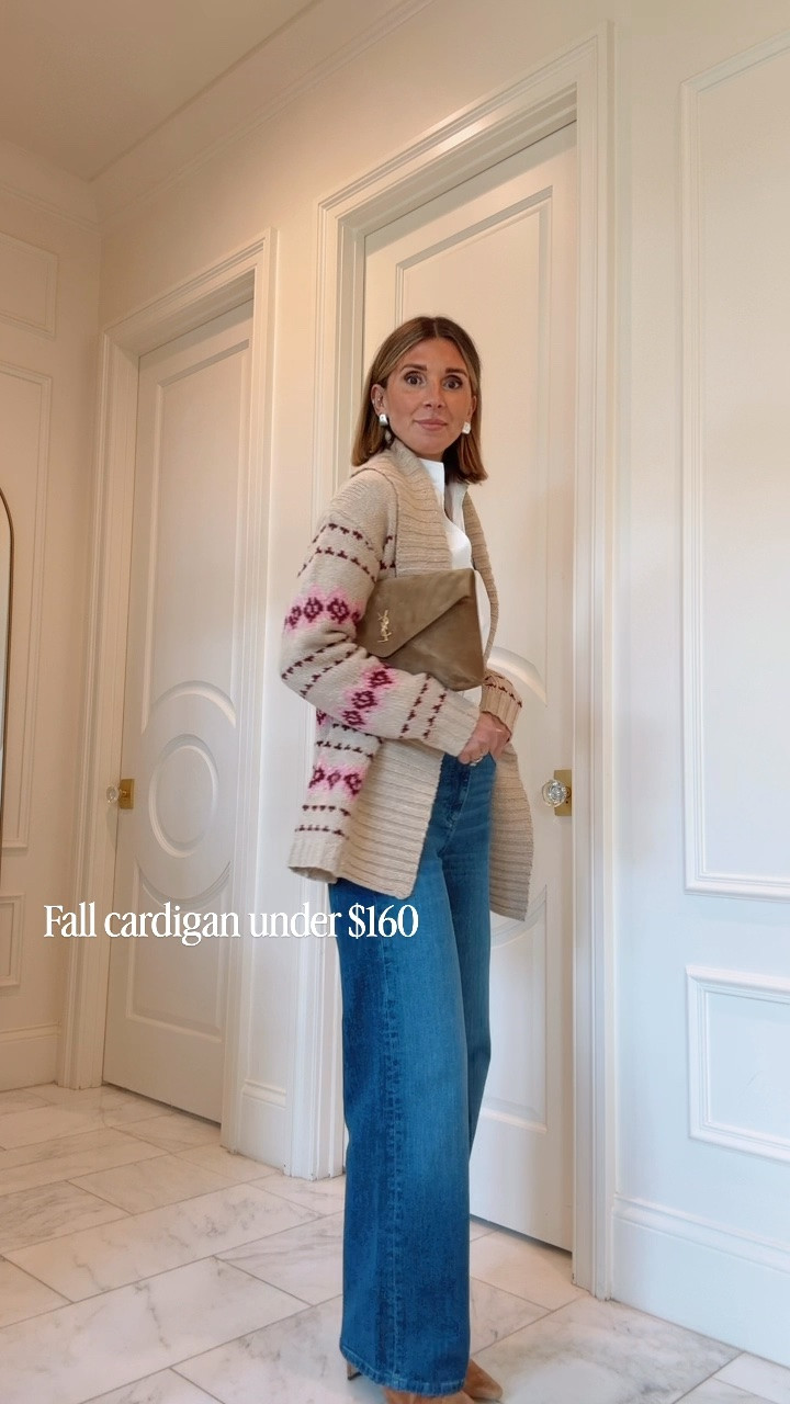 This fall cardigan is so cute and under $160! Great for the pumpkin patch or family photos. @Tuckernuck #tuckernckpartner