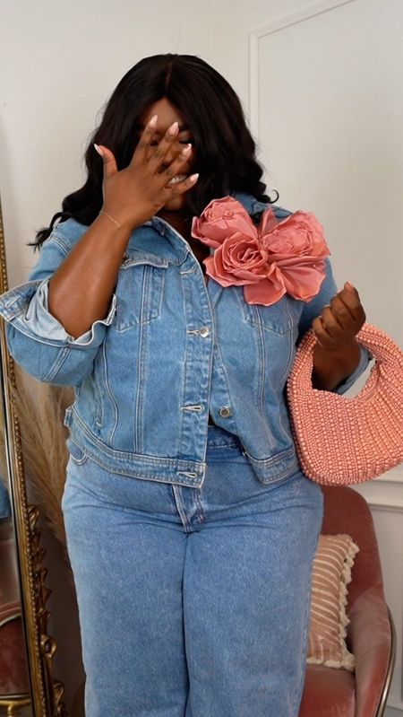 This denim on denim look is such a statement. From the accessories to the fit, this outfit is unforgettable! I mean, look at that cutie flower on my jacket💐 Obsessed.

plus size fashion, denim on denim, spring outfit inspo, summer vacation, plus size fashion, fashion trends, two piece, mid size, plus size



#LTKFindsUnder50 #LTKPlusSize #LTKFindsUnder100
