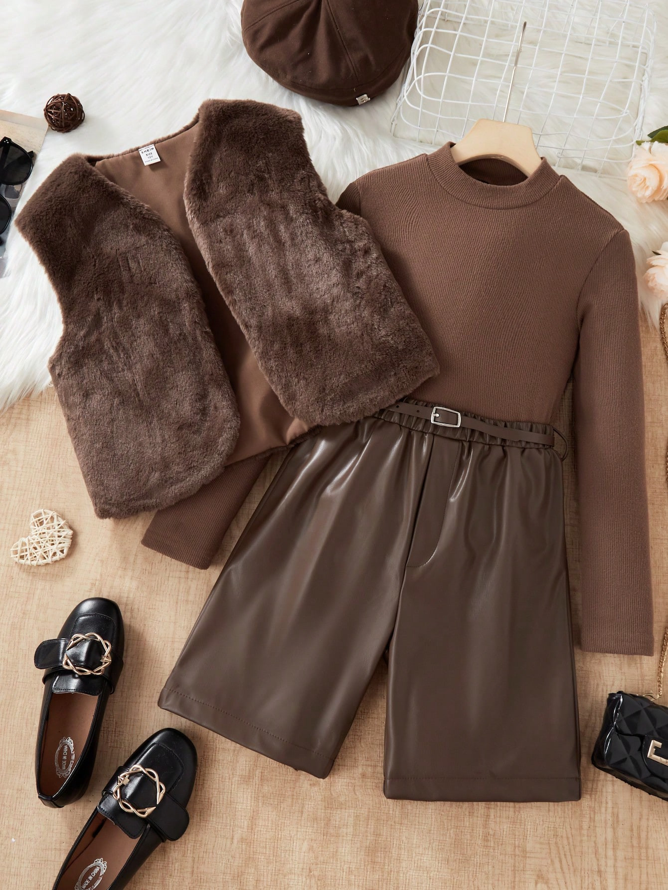 3pcs/Set Tween Girl Solid Color Fluffy Vest, Long Sleeve T-Shirt And PU Leather Shorts, Autumn/Wi... | SHEIN