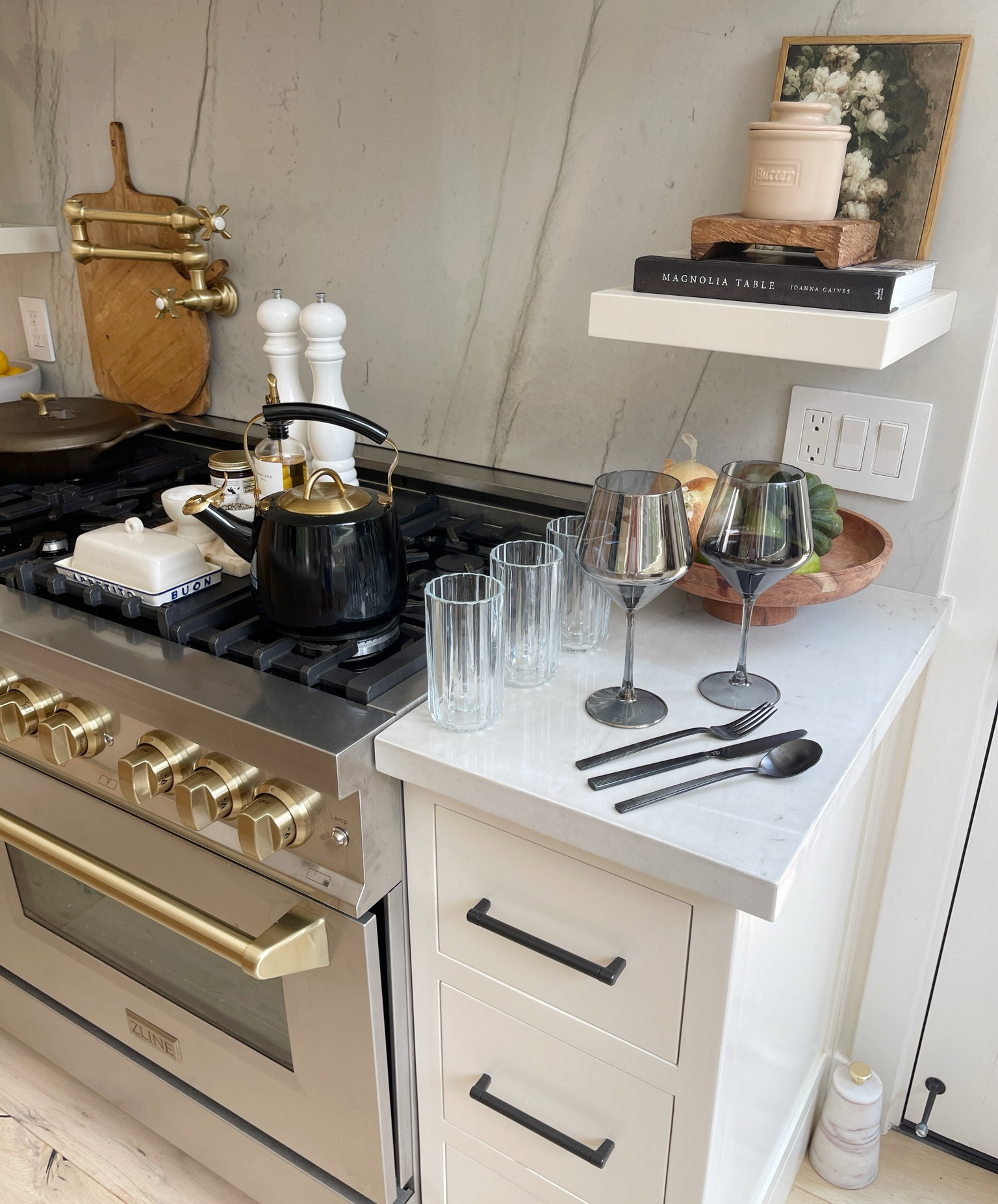 HOME / @walmart new kitchen arrivals!! Sharing an up close look on a new reel💁🏻‍♀️ #walmartpartner #walmarthome

#LTKFindsUnder50 #LTKHome