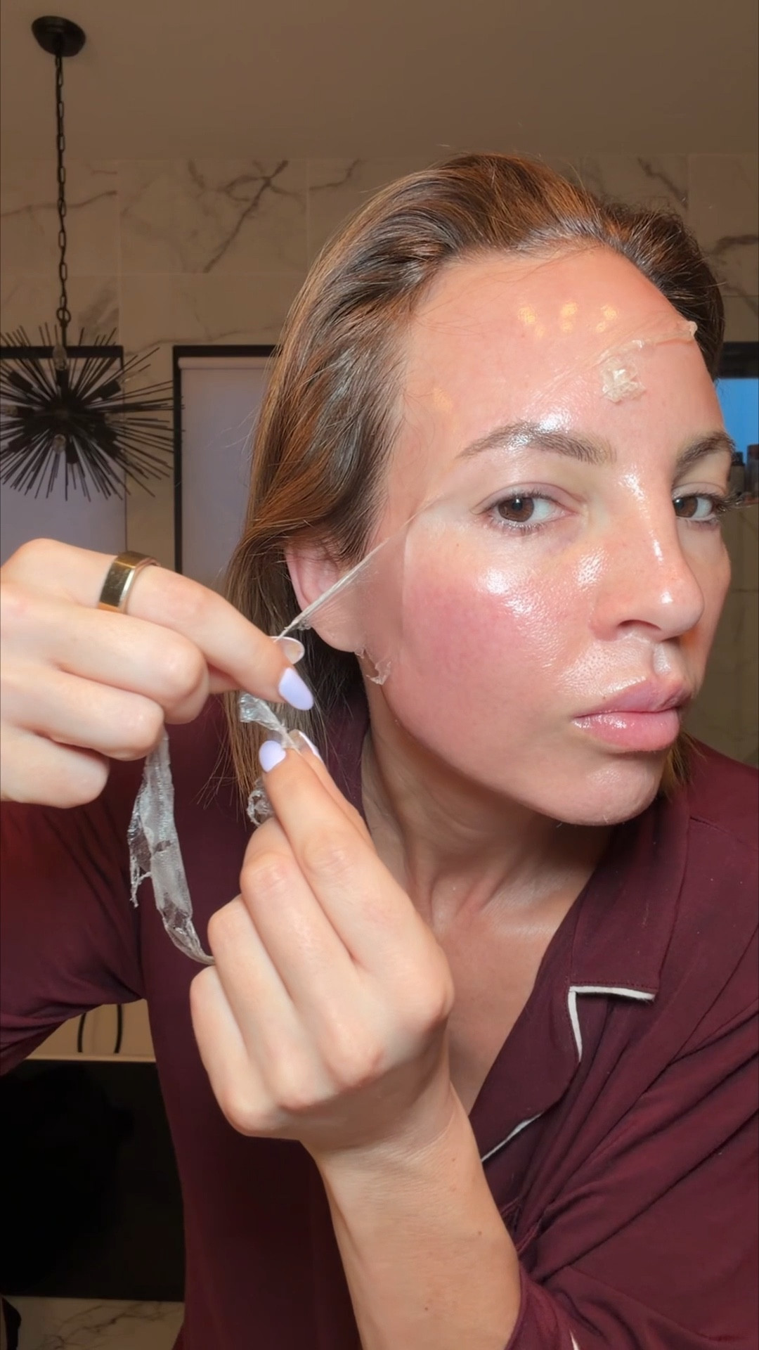 You can’t even wipe away the shine even if you try in the morning. It’s crazy. Also if you use code ASHLEY20X you’ll be 20% off today only 1/18

#LTKFindsUnder50 #LTKBeauty #LTKSaleAlert