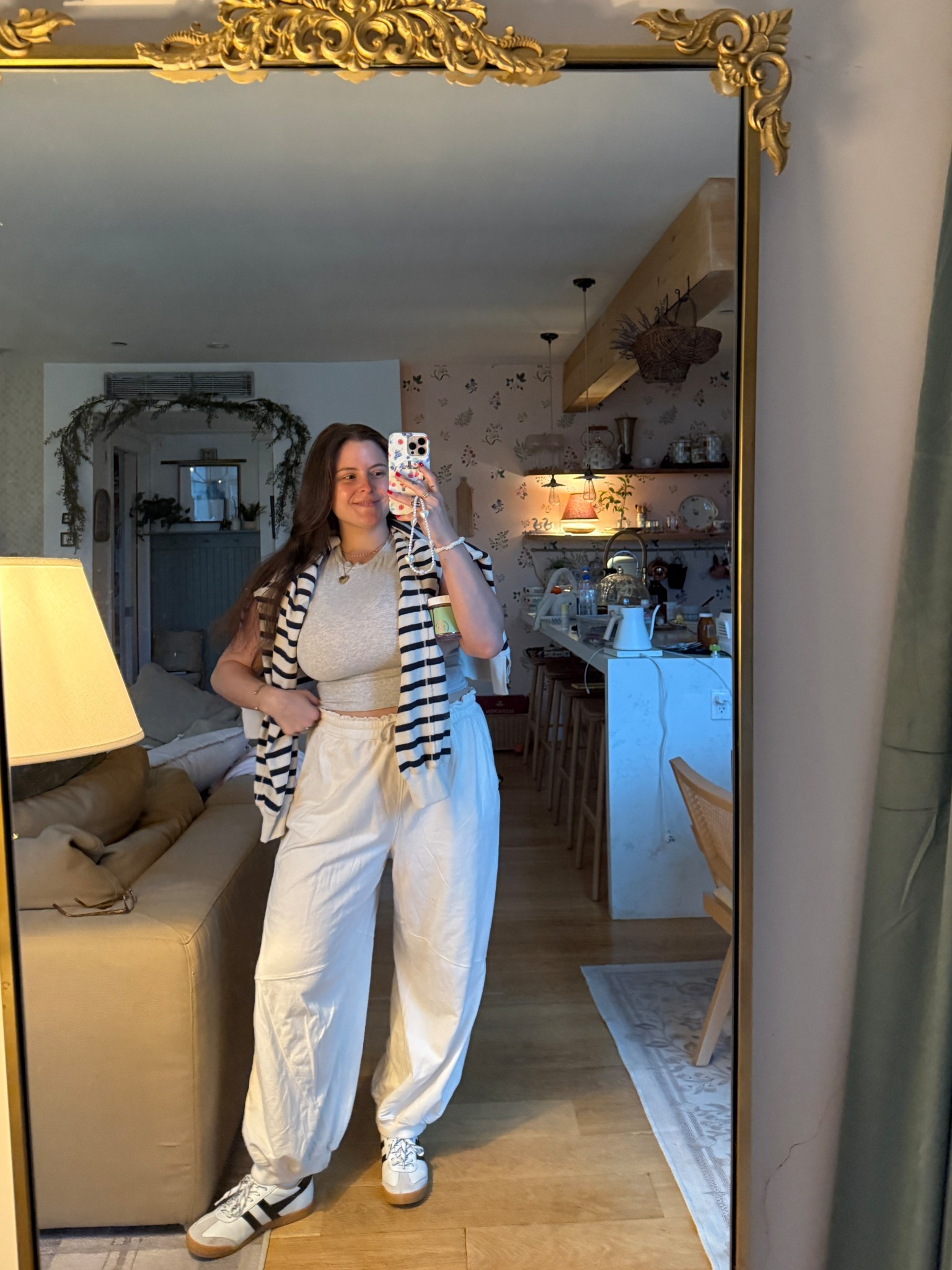 My travel outfit! Love these aerie sweatpants 

#LTKFindsUnder100 #LTKMidsize #LTKFindsUnder50