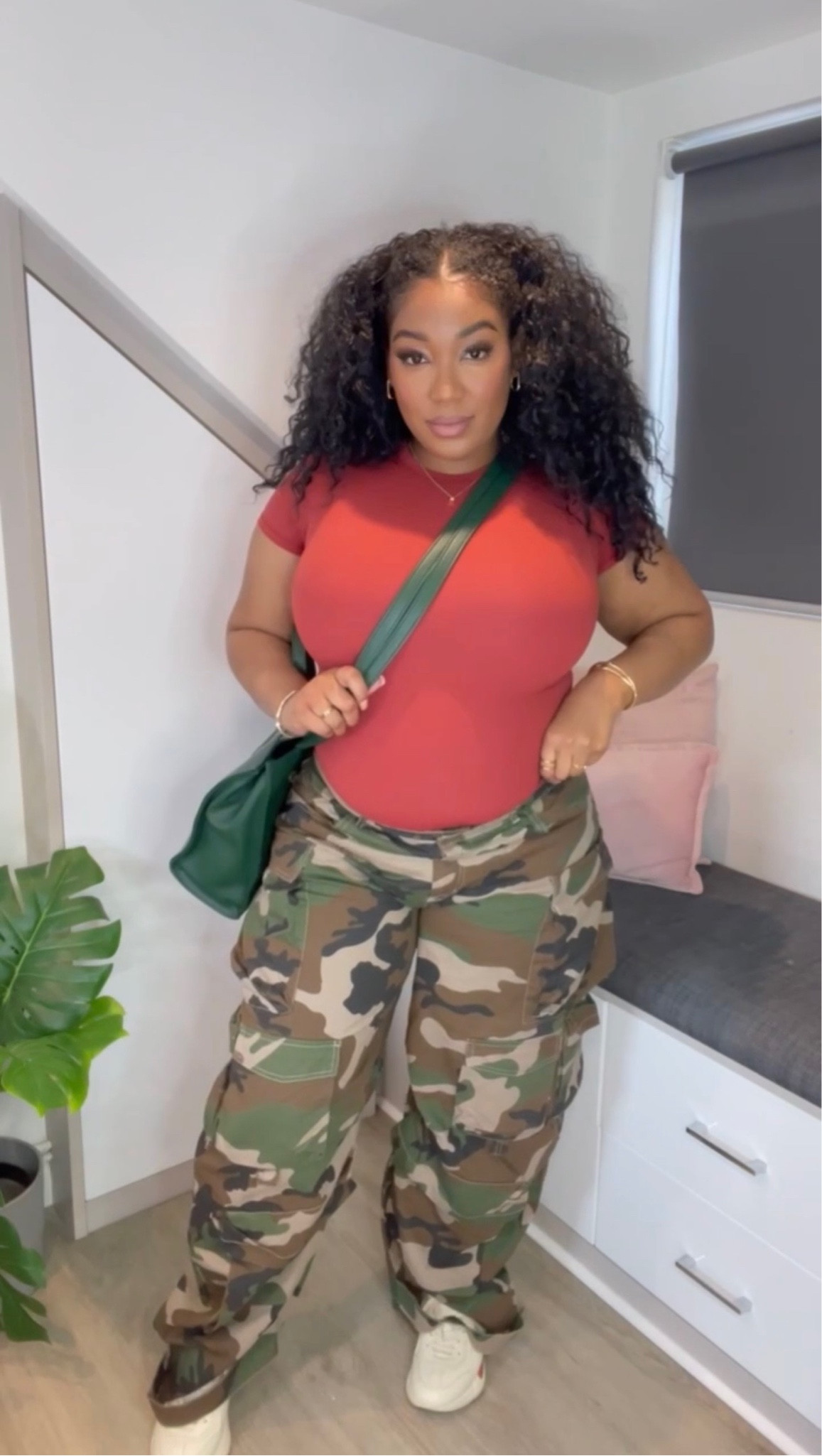 Causal OOTD 🧡

Casual outfits, bodysuits, camo trousers, pregnancy outfit, Telfar, Gucci sneakers, skims, amazon fashion 

#LTKcurves #LTKeurope #LTKstyletip