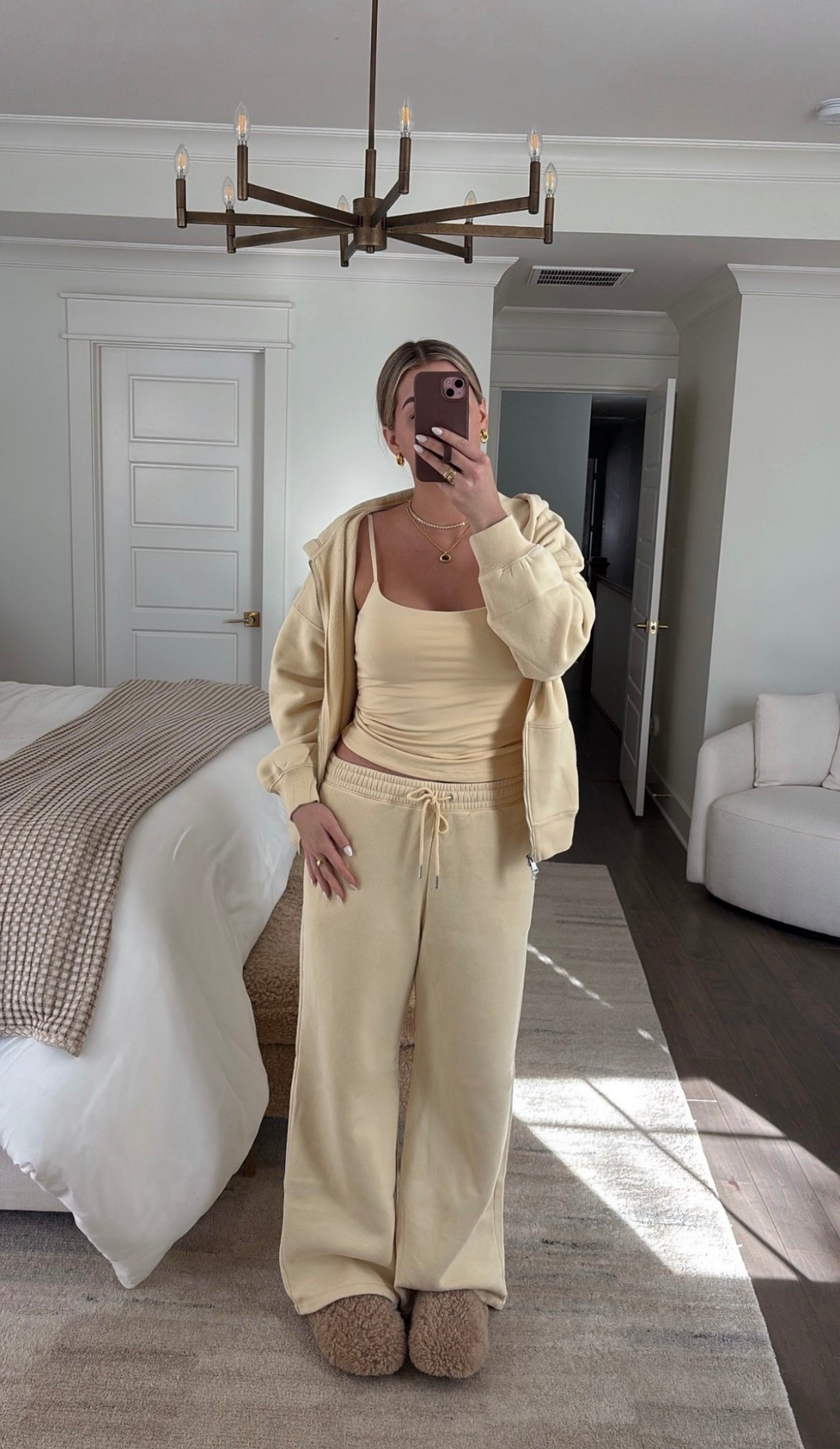 Yellow Abercrombie set 💛 I am wearing a large in everything and am a M/L! 

#LTKootd #LTKFindsUnder50 #LTKFindsUnder100

#LTKActive #LTKootd #LTKFindsUnder100