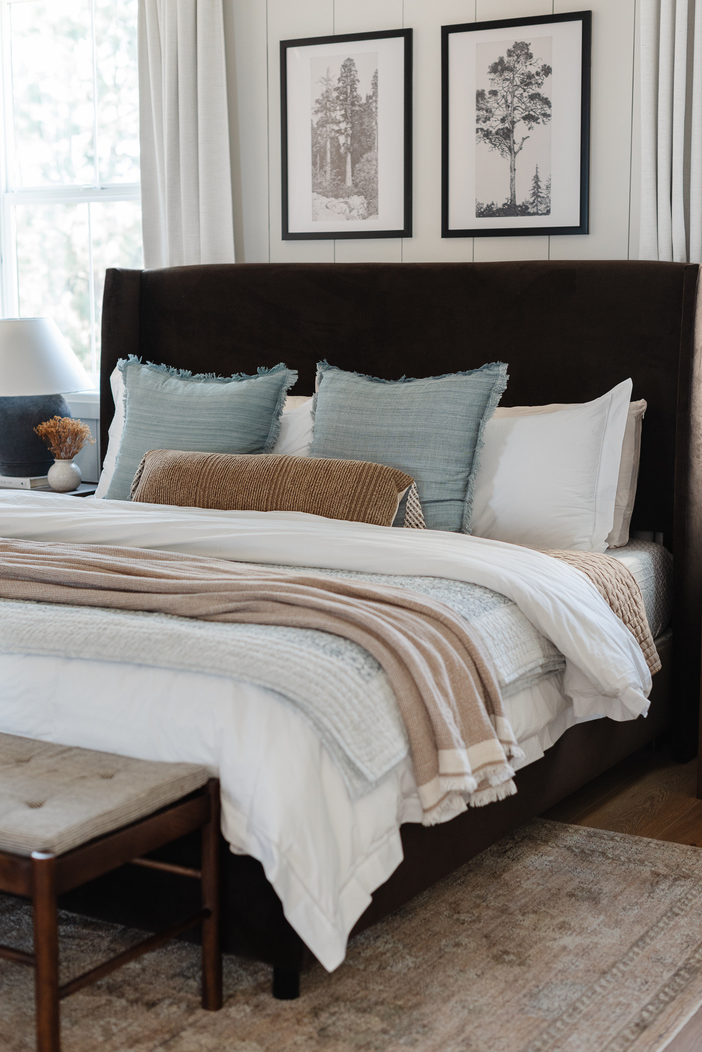 Summer bedding look! 🩵

Bedroom ideas, bedding, summer bedding, bedding refresh, blue and white bedding, upholstered bed, primary bedroom inspo