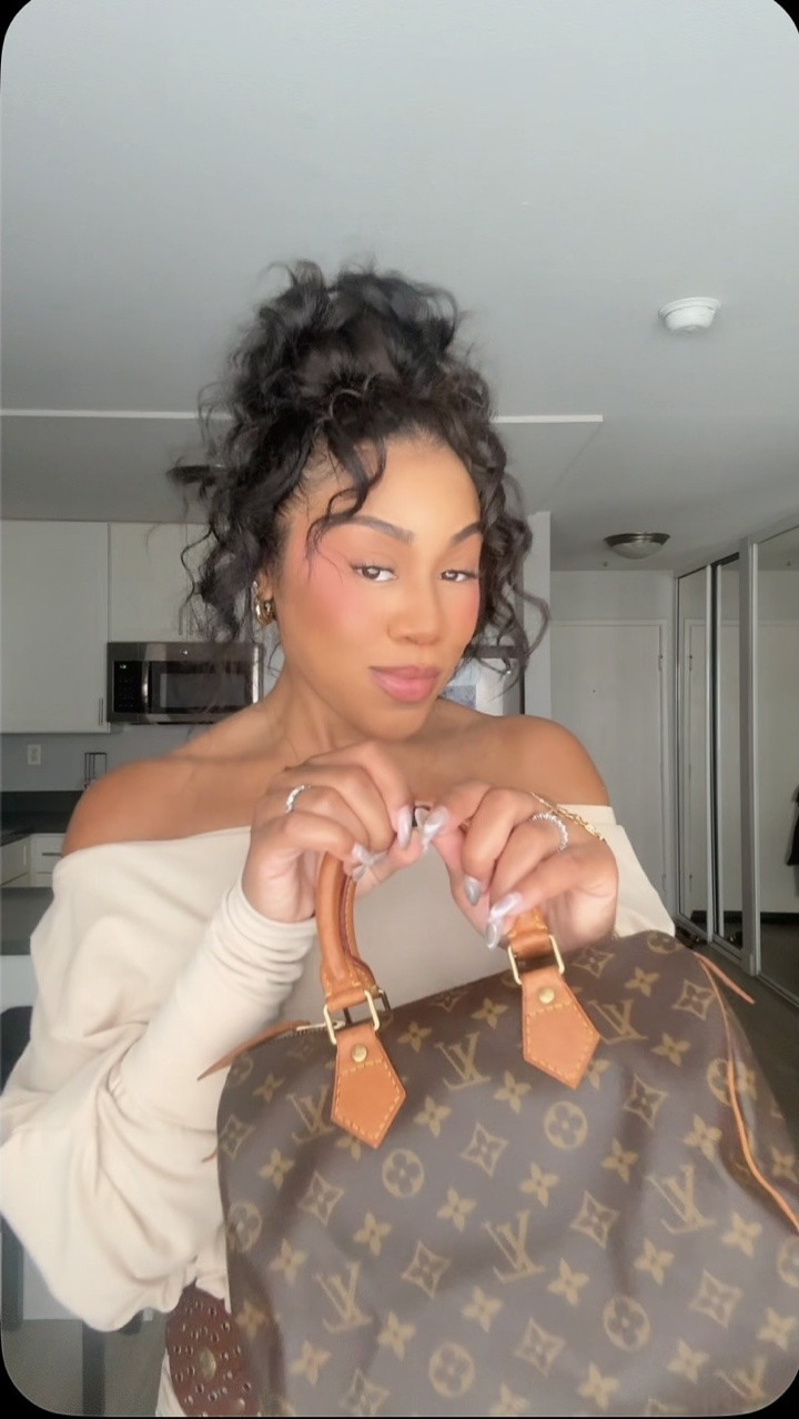 @fentybeauty @fentyhair @fentyskin  is really in their bag. I just wanna eat it😭