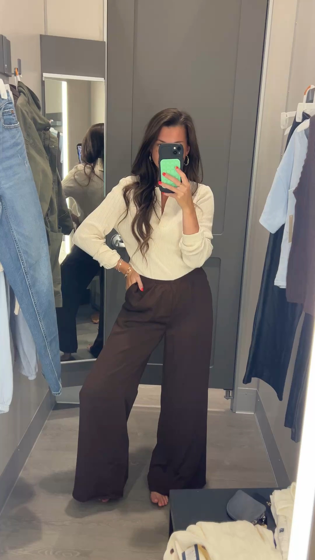 // wide leg silk pant // slip on silk pant - wearing a small //

#LTKgrwm #LTKSeasonal