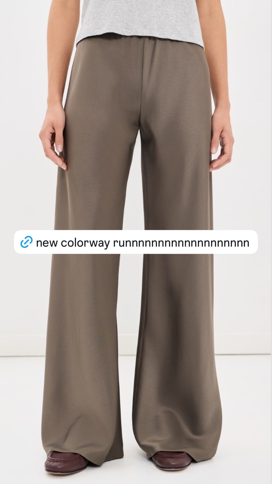 new colorway in my favorite satin pants @lalignenyc

#LTKootd #LTKNYFW #LTKSeasonal