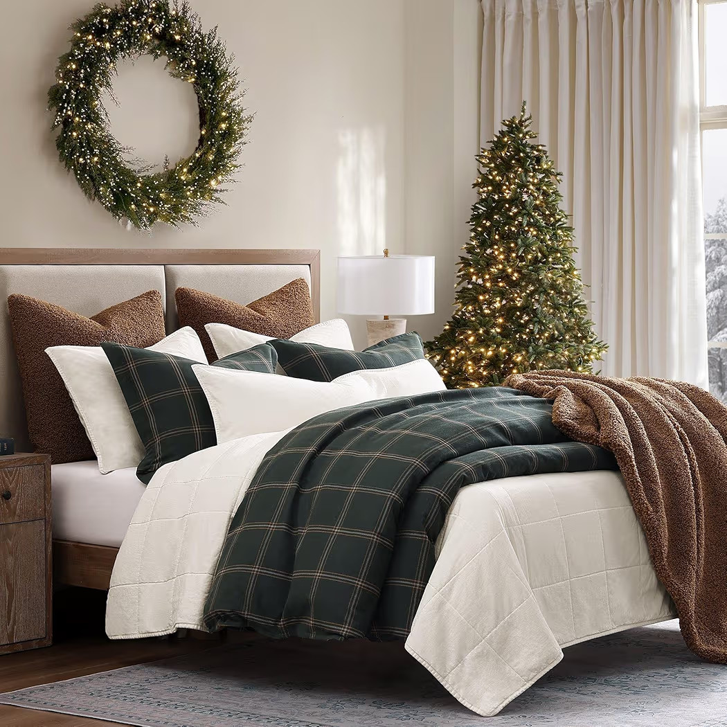 HiEnd Accents Windowpane 3 Piece King Plaid Duvet Cover Set, Hunter Green Masculine Bedding Set, ... | Amazon (US)