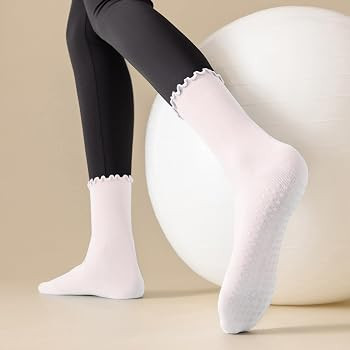 3 Pairs Pilates Socks with Grips Non-slip Ruffle Yoga Socks Grip Socks for Women | Amazon (US)