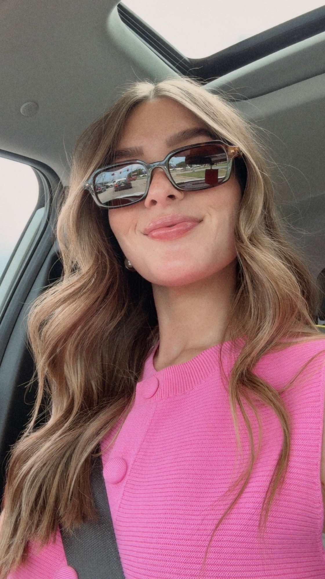 New sunnies alert 😎

#LTKootd