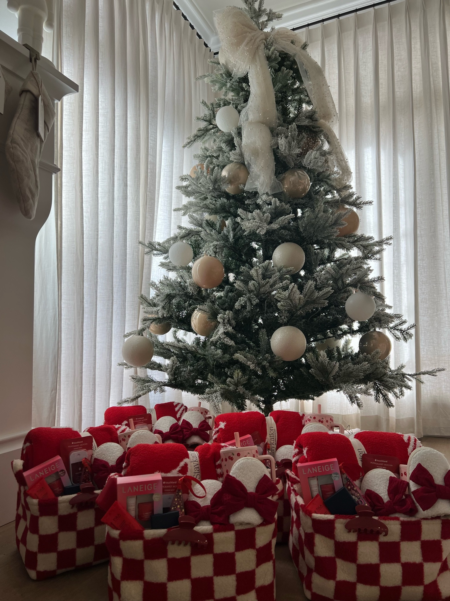 The red burr basket deetz!!

#LTKItBag #LTKHoliday #LTKSeasonal