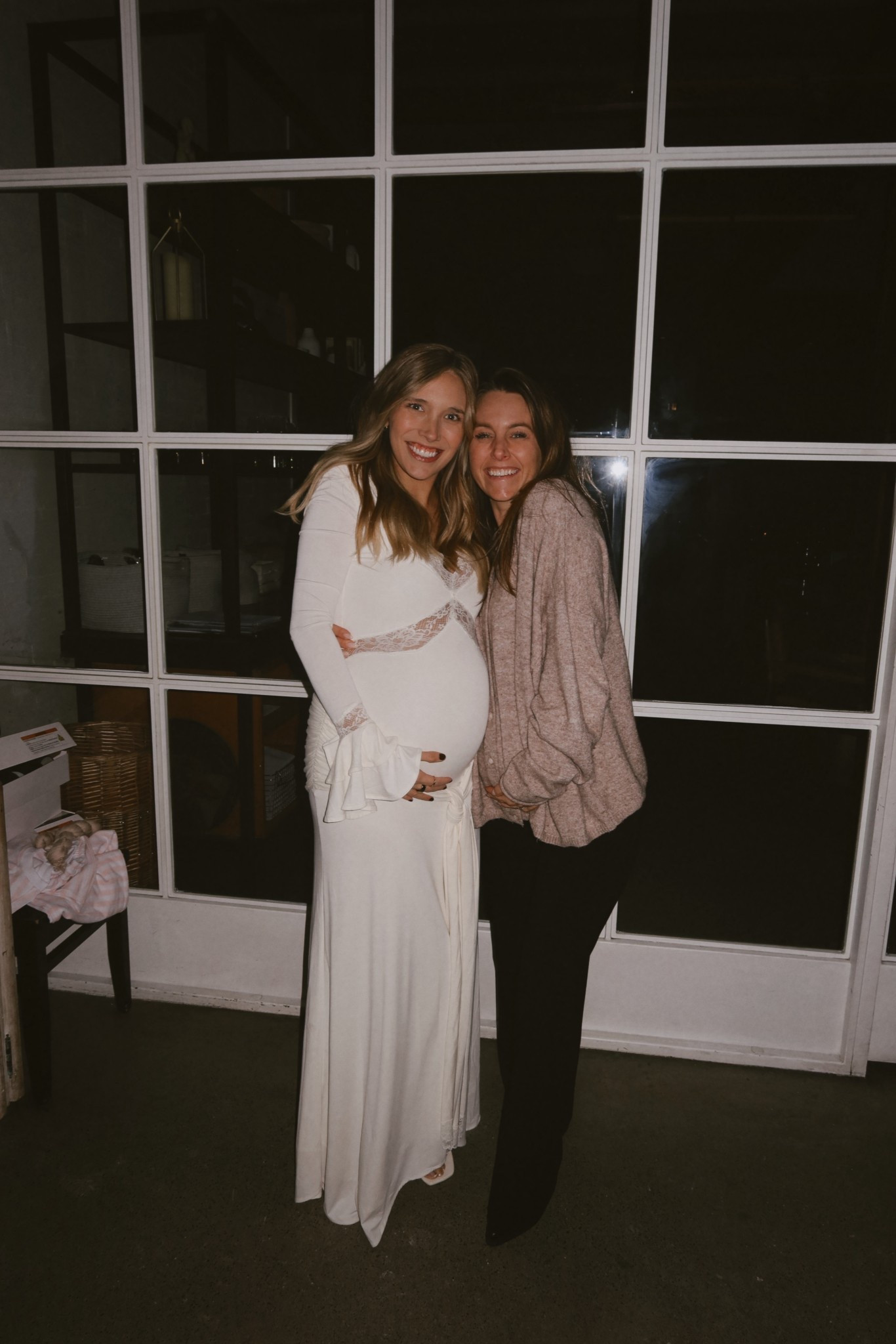 NOT a maternity dress but so soft and stretchy!! 

#LTKBump #LTKValentine #LTKmomlife