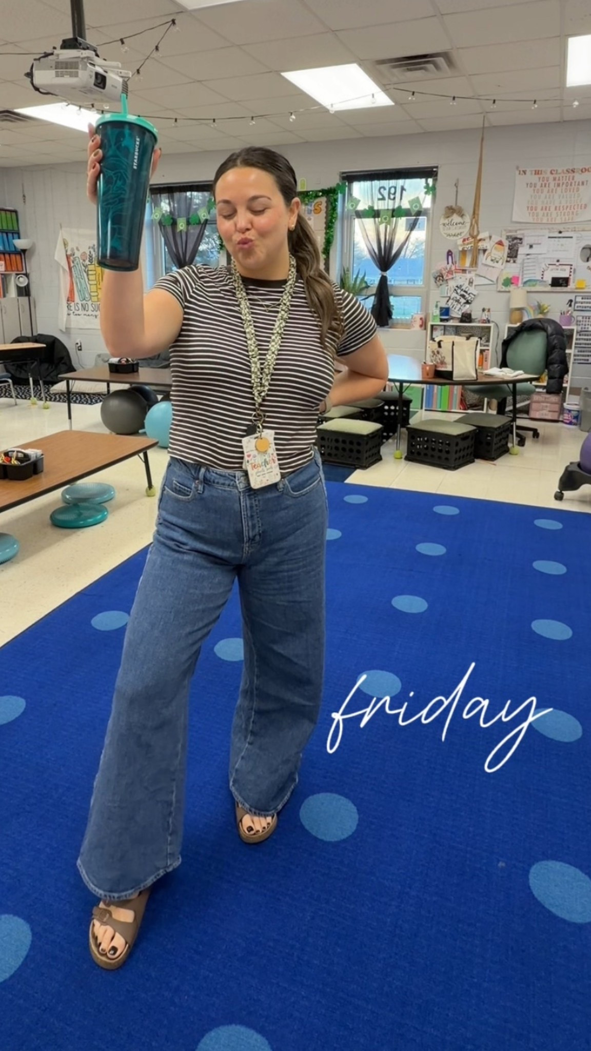 casual friday after a long week of conferences 😅

#LTKWorkwear #LTKMidsize #LTKSaleAlert