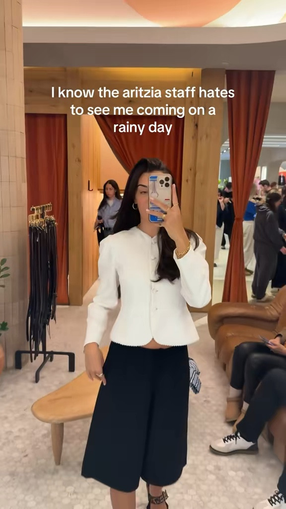 My favourite rainy day activity🫶🏻🫶🏻

#LTKcanada #LTKsummer #LTKtravel