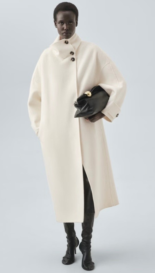 This white coat is 🔥 for fall and winter ❄️ 
The chic funnel neck is a total look all on its own. It doesn’t matter what you’re wearing underneath 
Even better it 30% off 

#LTKFallSale #LTKSaleAlert #LTKSeasonal