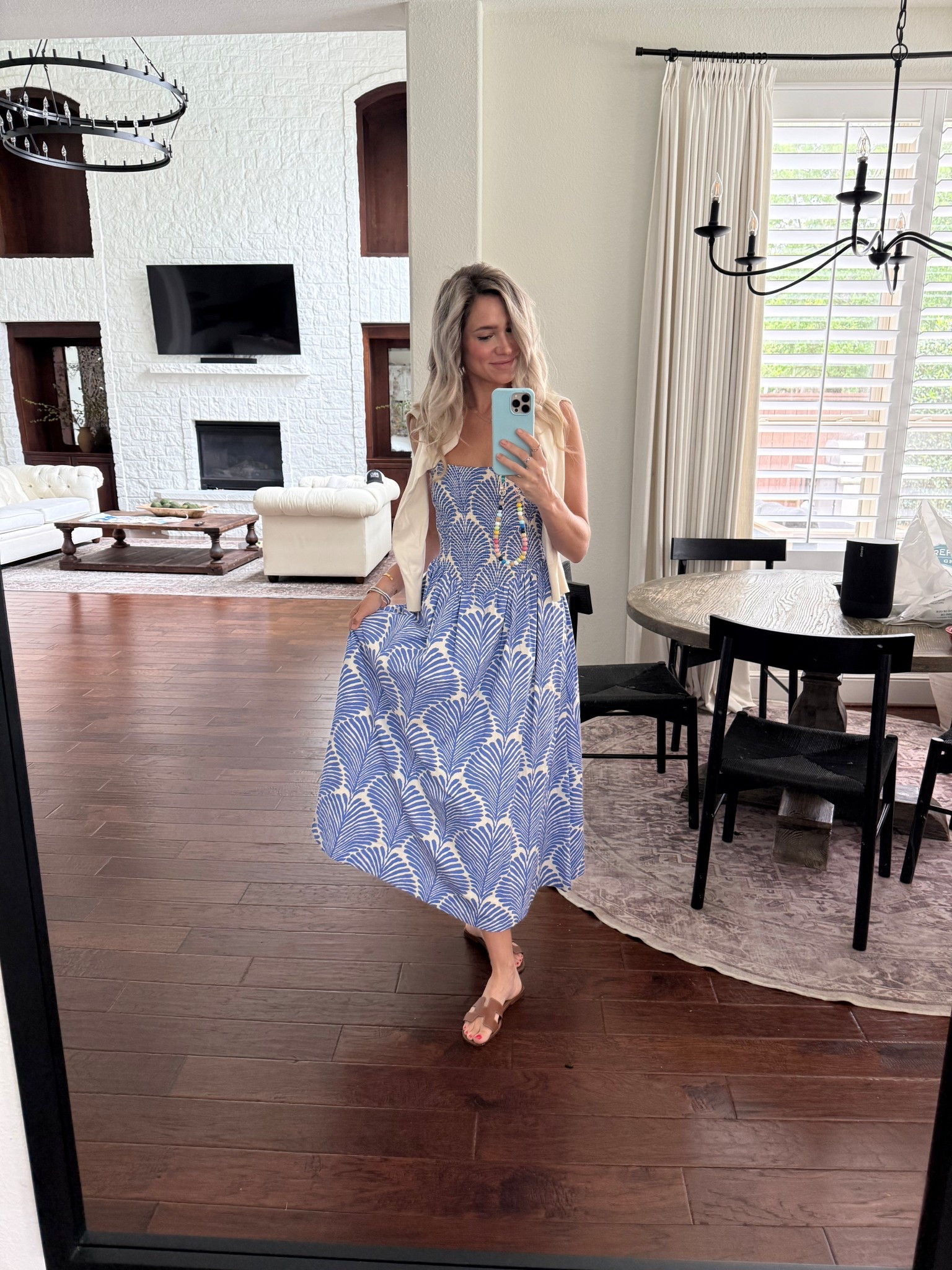 This print is from last summer but comes in new prints! Best quality easy dress from Abercrombie

#LTKootd #LTKmomlife #LTKMothersDay