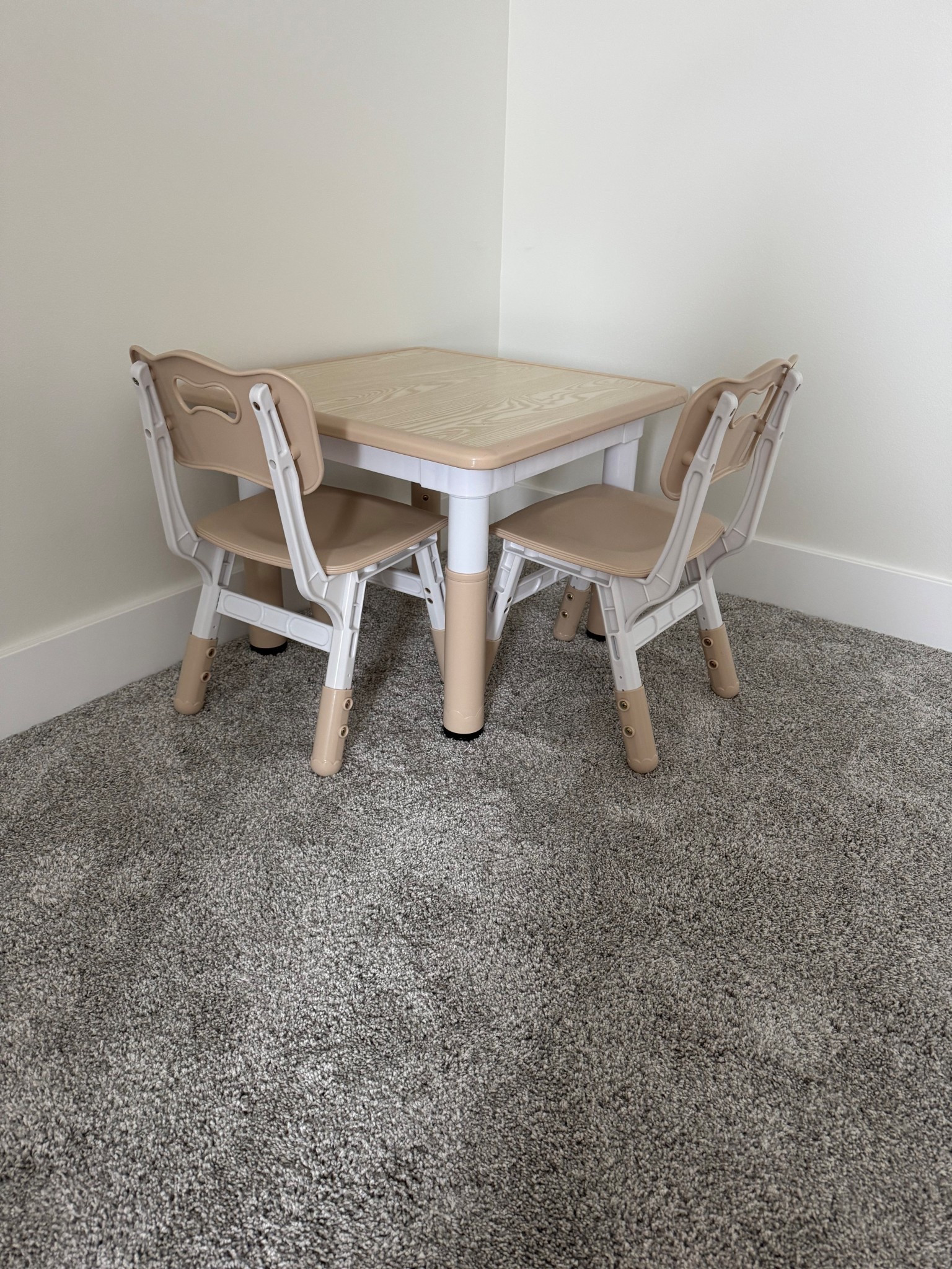 Perfect table for coloring and toddler activities 🖍️🎨

#LTKKids #LTKmomlife