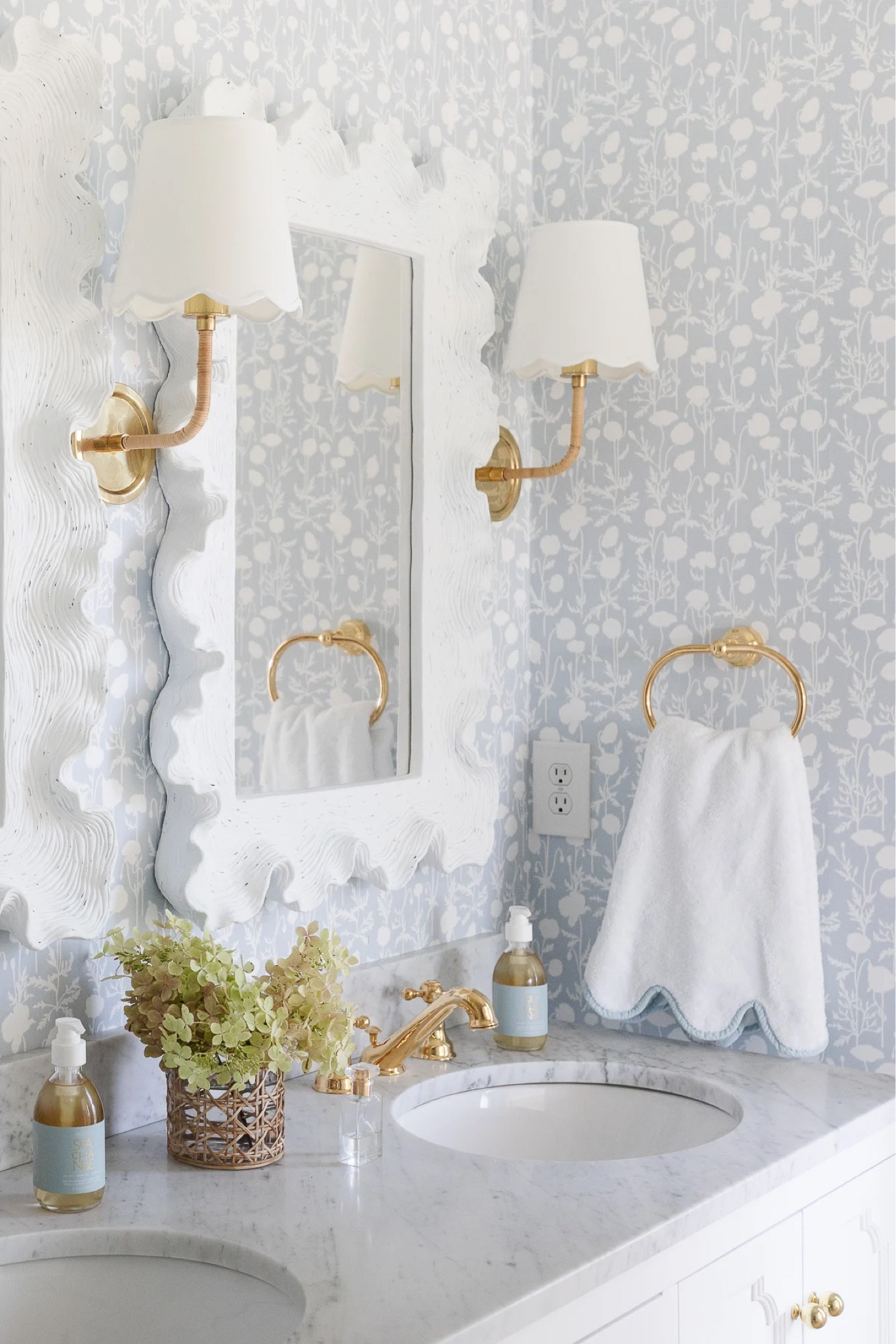 #bathroom #grandmillennial  #bluebathroom #powderroom #guestbath #bath #serenaandlily #coastal #lakehouse #julieblanner #sale #decorinspiration #prettybath #sconces #brass

#LTKFamily #LTKHome #LTKStyleTip