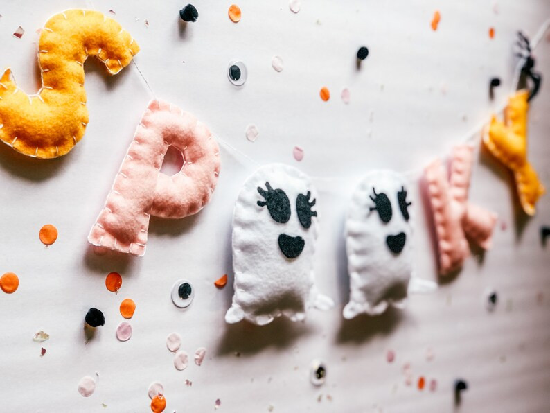 SPOOKY Felt Garland | Etsy (US)