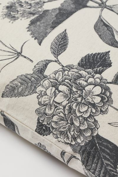 Patterned Cushion Cover | H&M (US + CA)