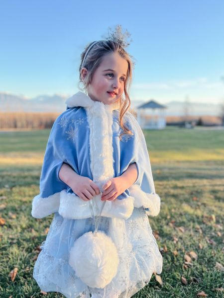 LAUREN20 for 20% off your order at Janie and Jack this gorgeous elsa cape and dress with the snowball purse is so cute 

#LTKCyberWeek #LTKGiftGuide #LTKHoliday
