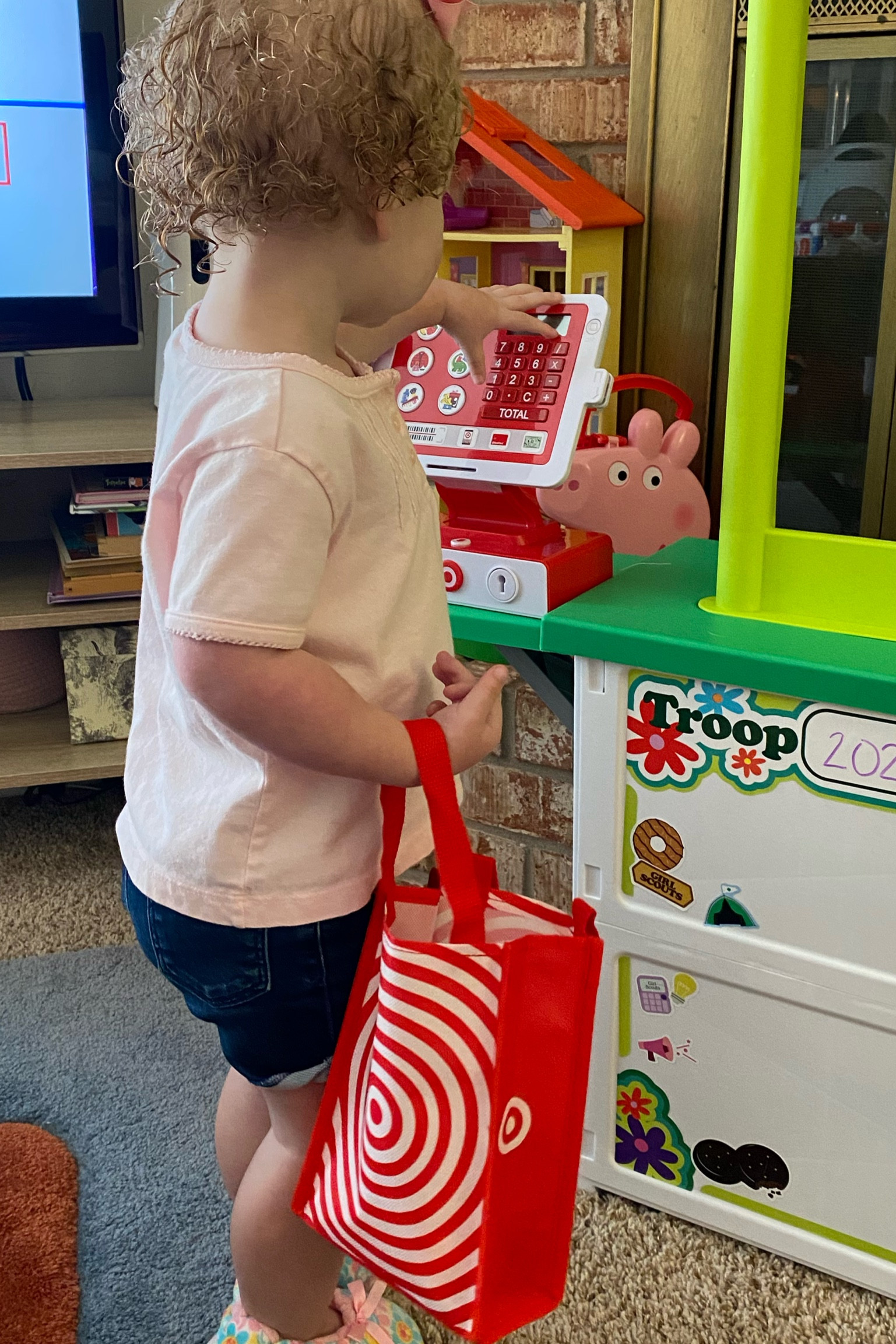 #targettoycashregister #targettoy #targetcashregister

#LTKGiftGuide #LTKHoliday #LTKkids