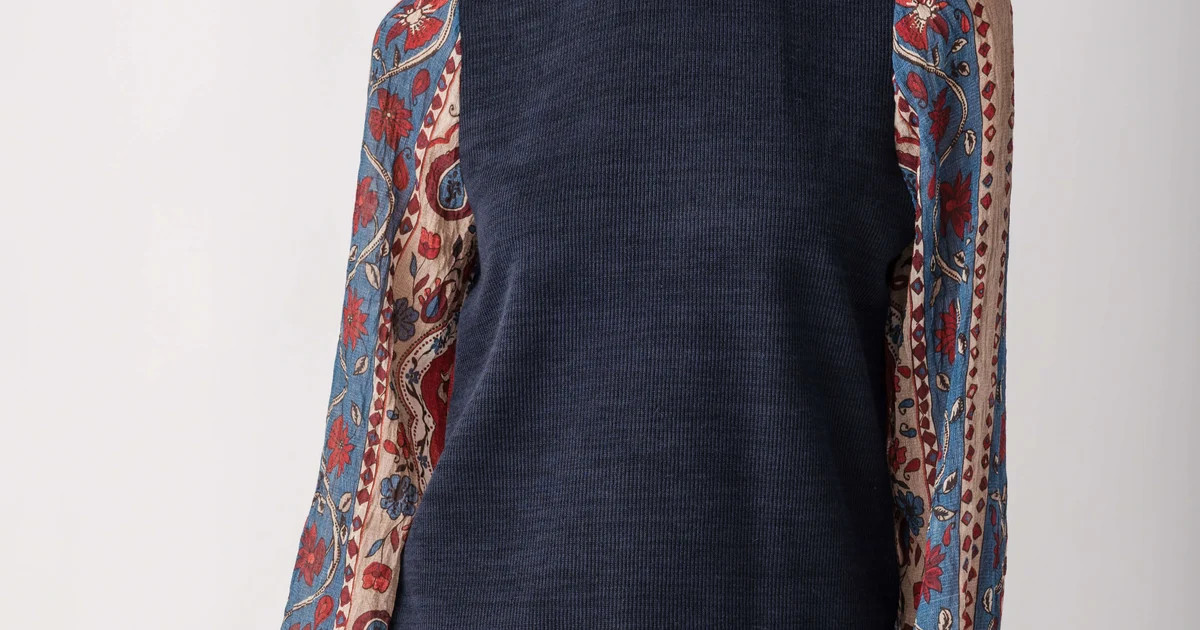THML Printed Sleeve Knit Top | Social Threads