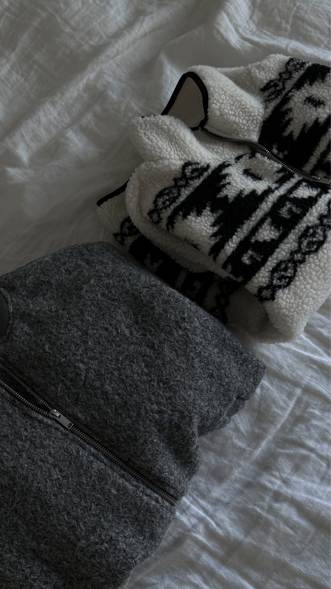 Cozy outerwear 🤍 I wear size Medium in the half-zip pullover & a Small in the grey bomber jacket.

#LTKfindsunder100 #LTKfindsunder50