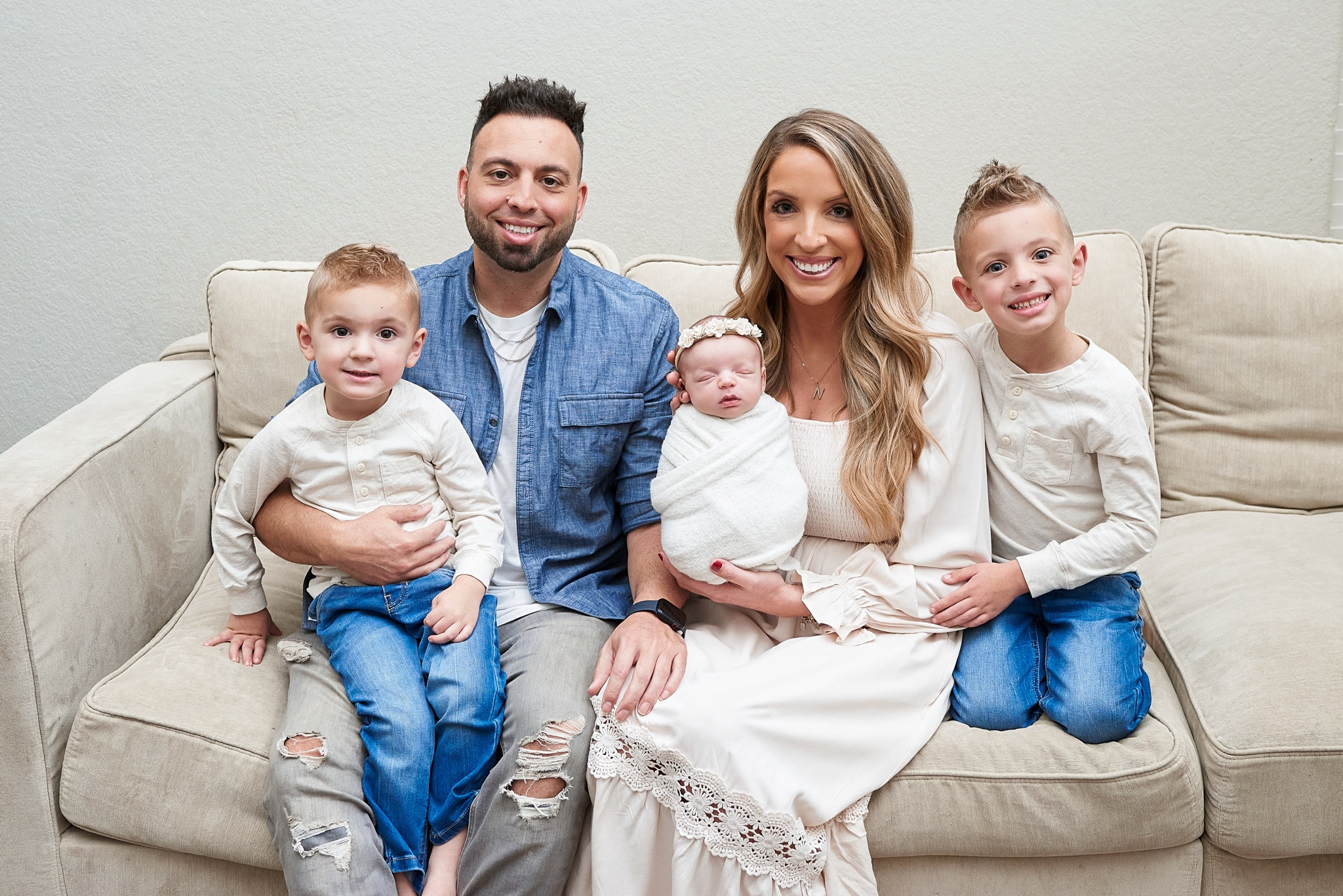 All of my Valentine’s in one picture 🥹❤️💕


#LTKKids #LTKBaby #LTKFamily