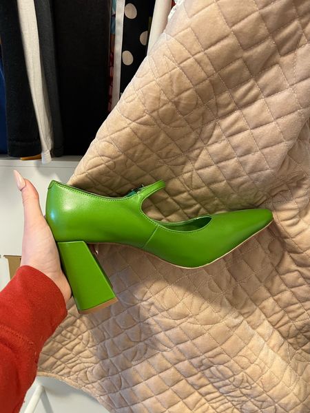 Green shoes for your Christmas outfit. 

#LTKshoecrush