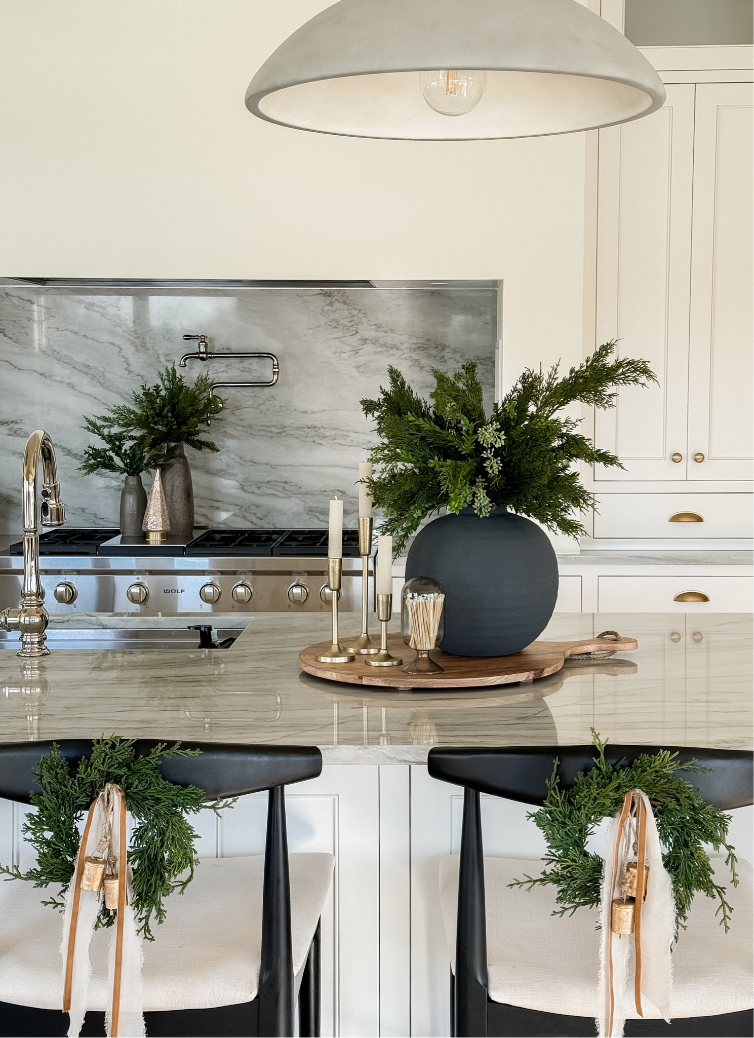 Holiday kitchen decor!

#LTKhome #LTKHoliday #LTKSeasonal