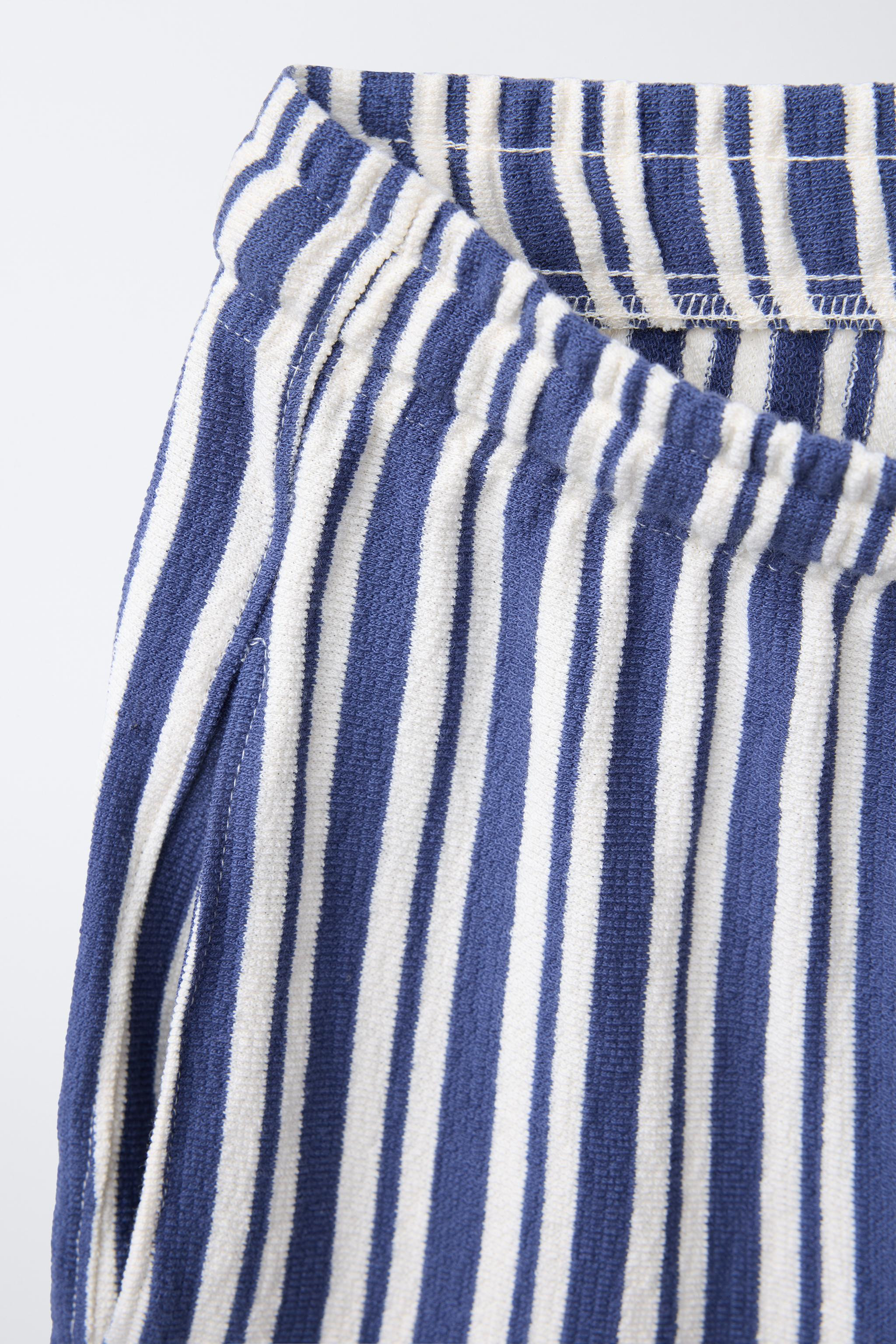 STRIPED LABEL SHORTS | Zara US