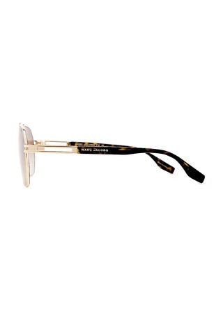 Caravan Sunglasses in Gold | Revolve Clothing (Global)