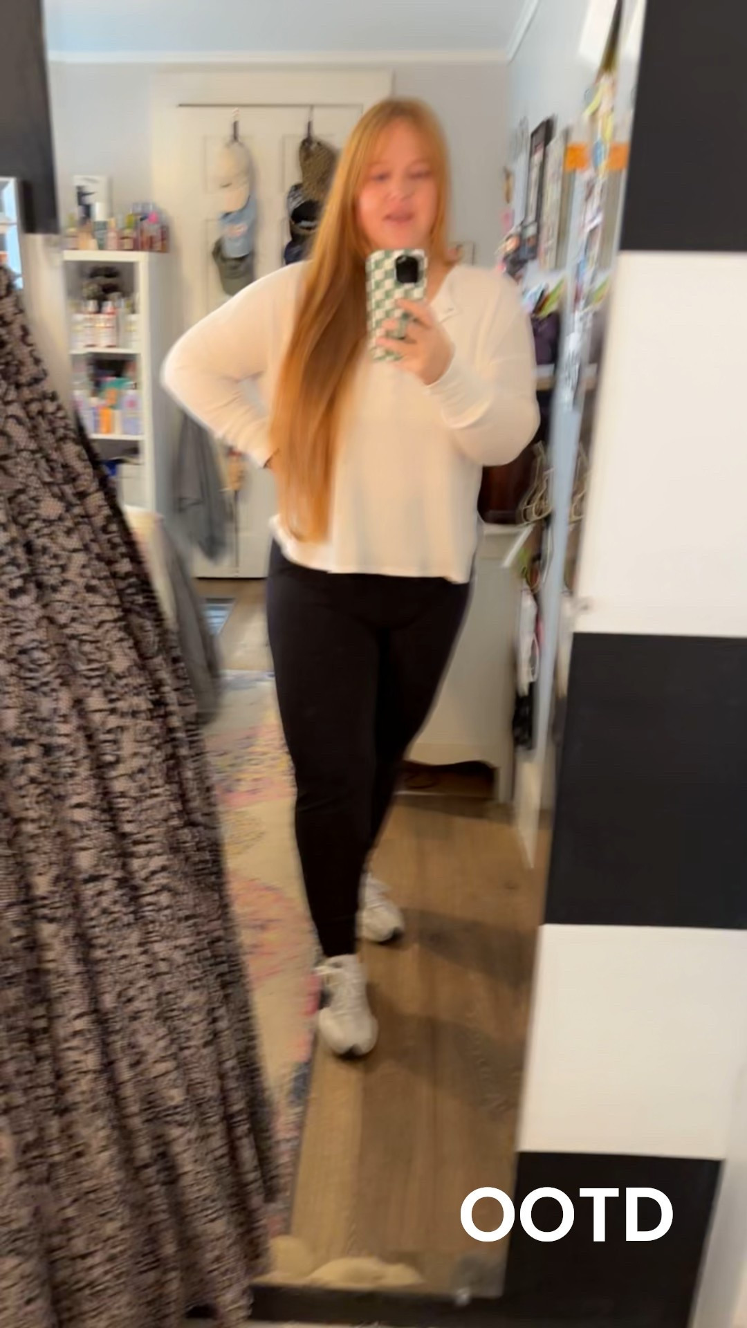 Quick fit check today! 

I needed something cute but functional to bake in today and this met my needs perfectly. I hope you like it and have a happy Sunday. 

#LTKMidsize #LTKmomlife #LTKootd