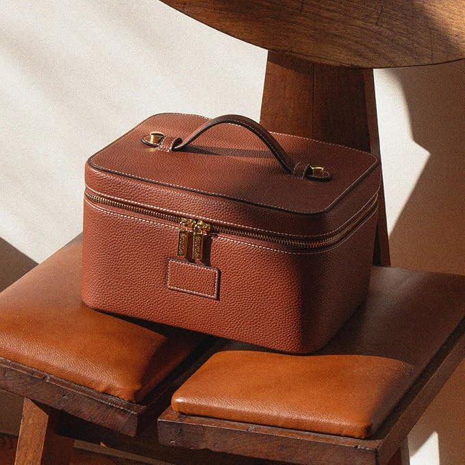 ETOILE - Vanity Case Ginger Brown - Stylish Travel Makeup Bag Organizer with Dividers | Amazon (US)