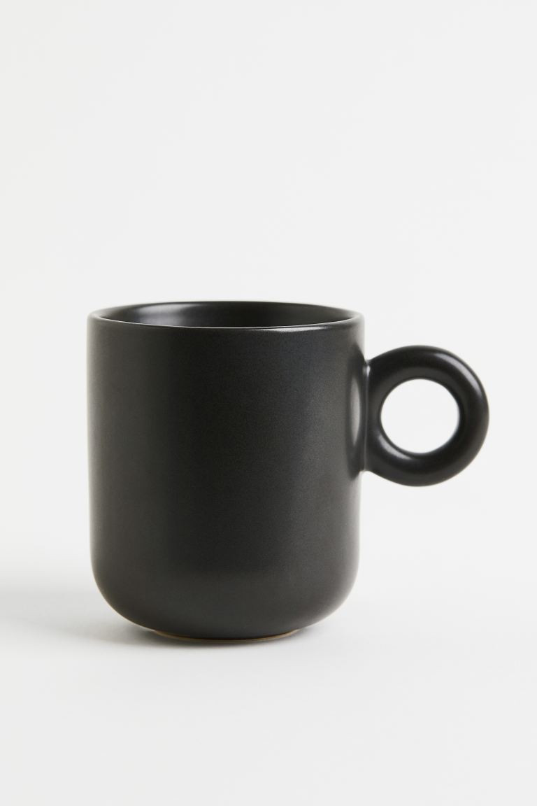 Stoneware mug | H&M (UK, MY, IN, SG, PH, TW, HK)