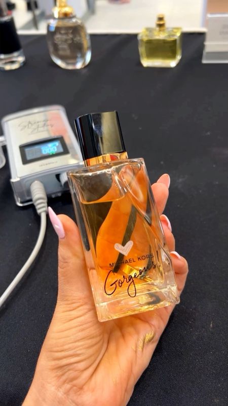 A day in the life of: part 4 - come along with me on an onsite engraving event at Belk. 

#perfume #cologne #beauty #container #organize #thehomeedit #containerstore #plasticcontainers #drawerorganization #leatherbookbag #backpack #michaelkors 

#LTKVideo #LTKbeauty #LTKGiftGuide